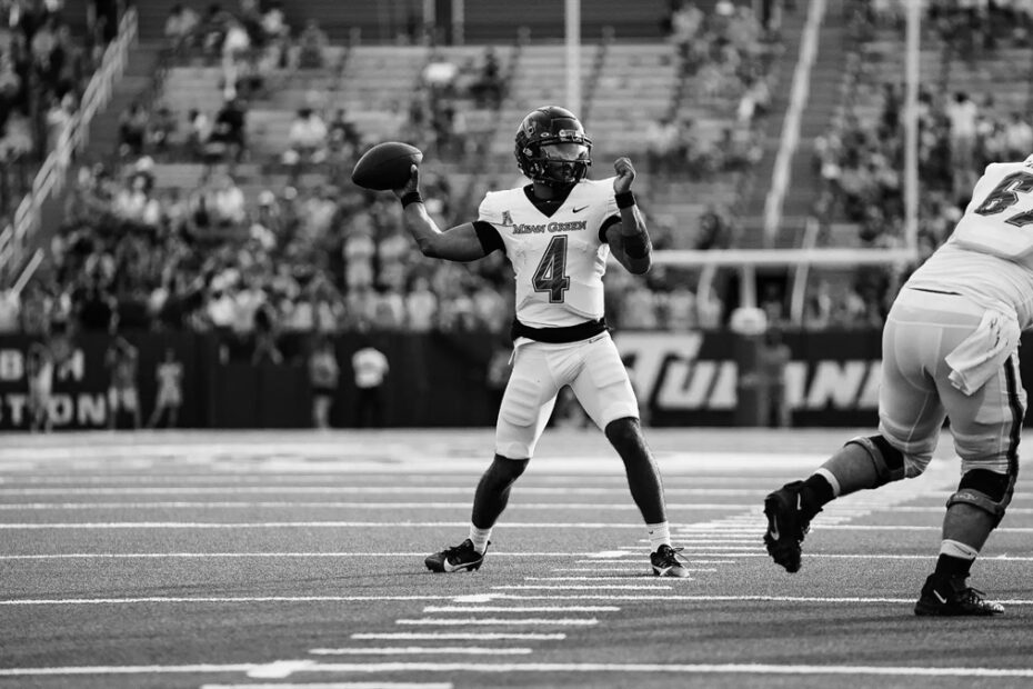 Chandler Rogers college football quarterback