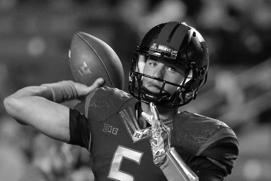 Chris Laviano college football quarterback
