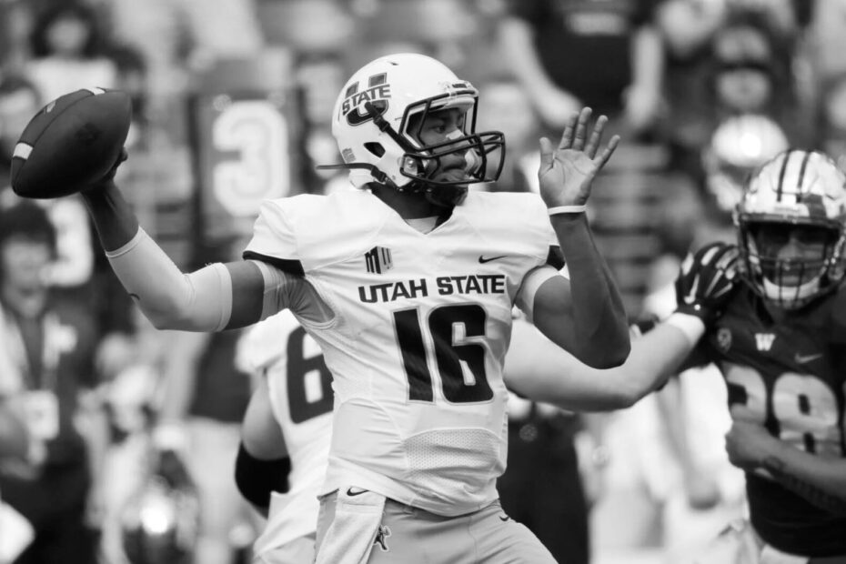 Chuckie Keeton college football quarterback