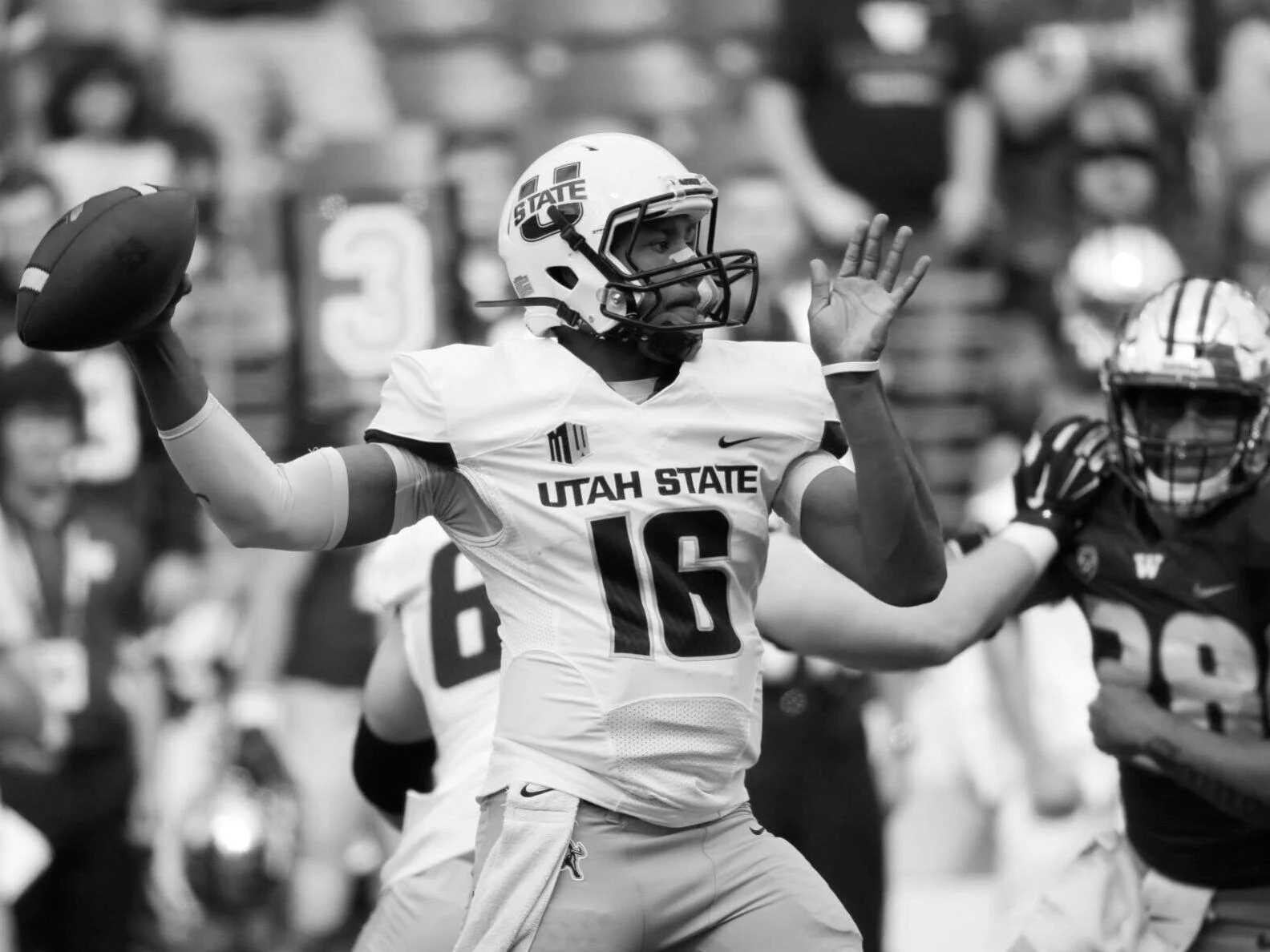 Chuckie Keeton college football quarterback