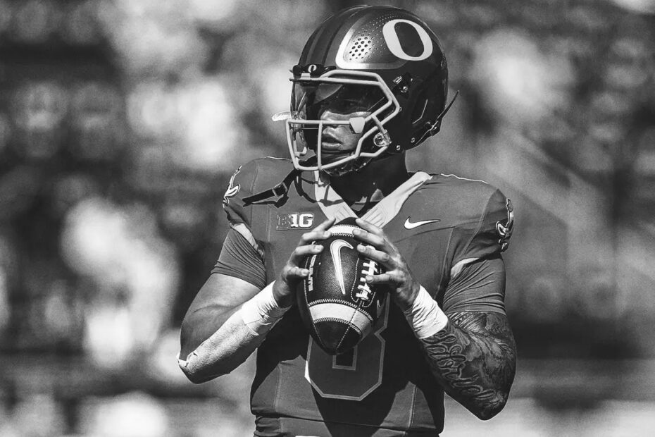 Dillon Gabriel college football quarterback