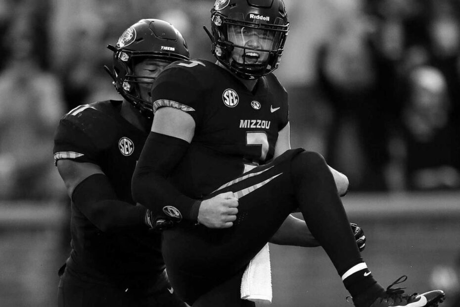 Drew Lock college football quarterback