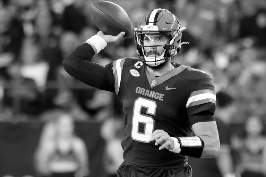 Garrett Shrader college football quarterback