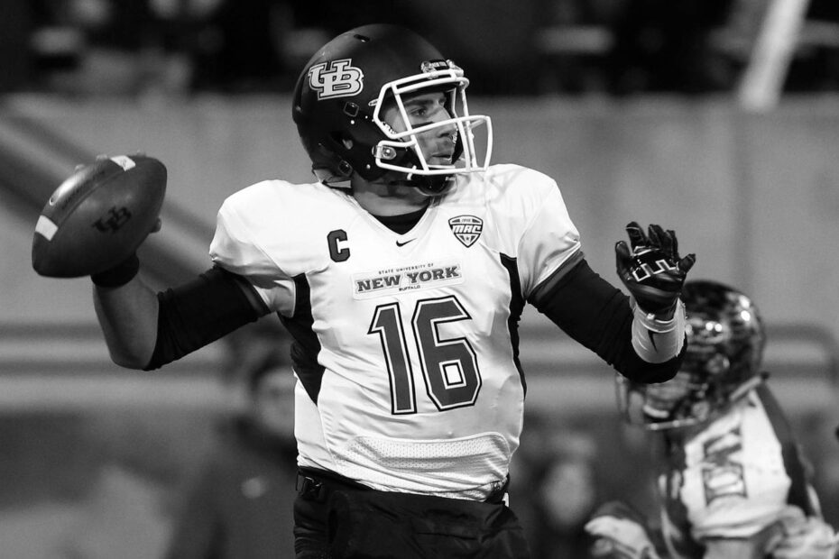Joe Licata college football quarterback