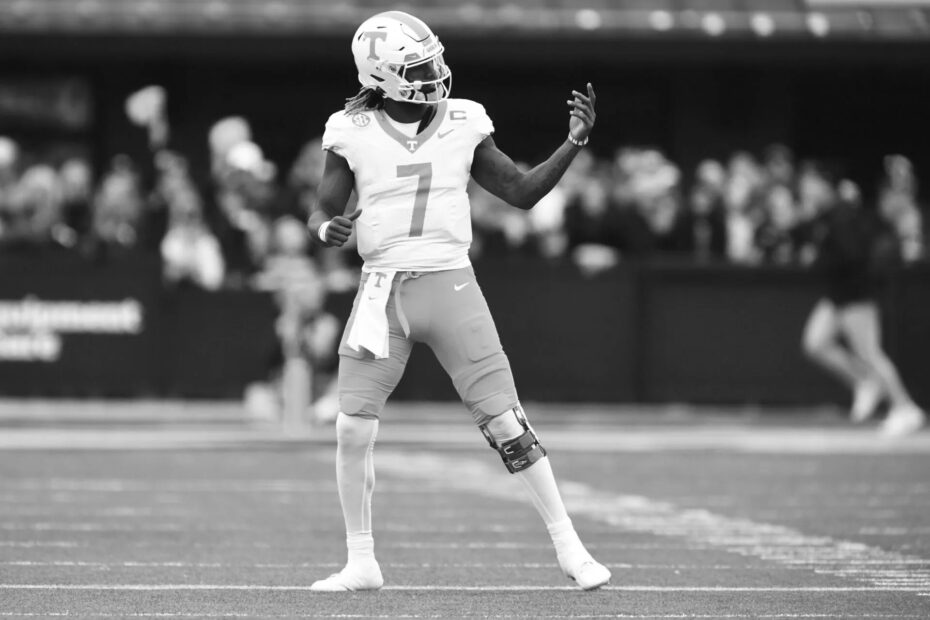Joe Milton college football quarterback