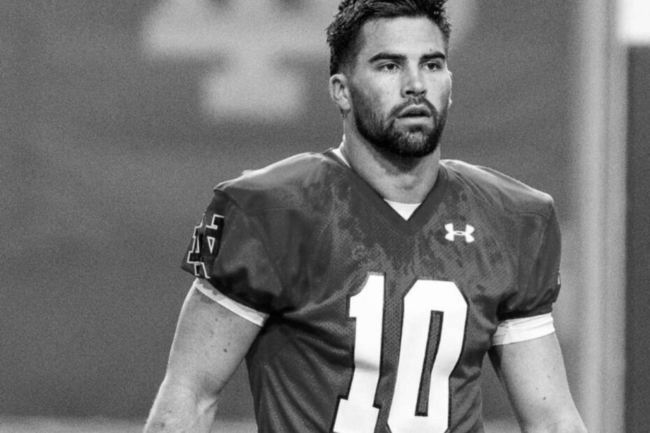 Sam Hartman college football quarterback