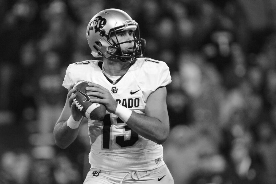 Sefo Liufau college football quarterback