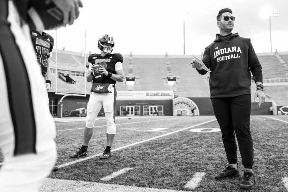 Tino Sunseri college football quarterback