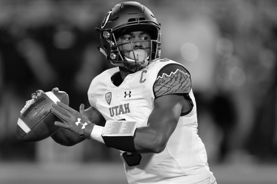 Troy Williams college football quarterback