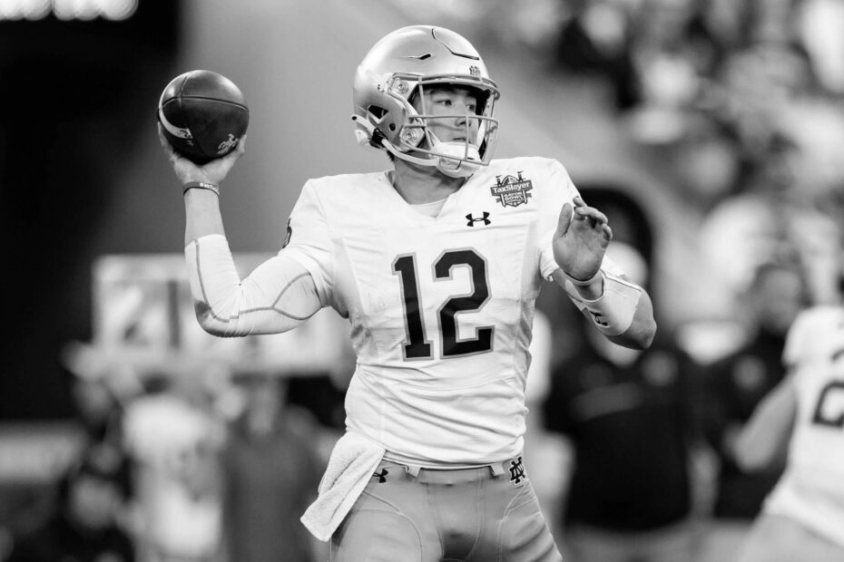 Tyler Benz college football quarterback