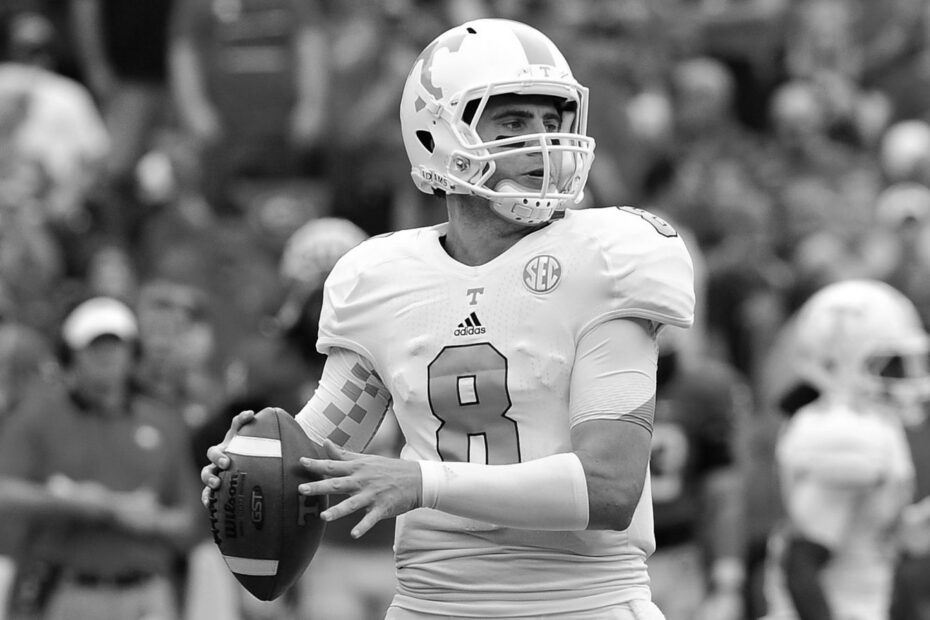 Tyler Bray college football quarterback