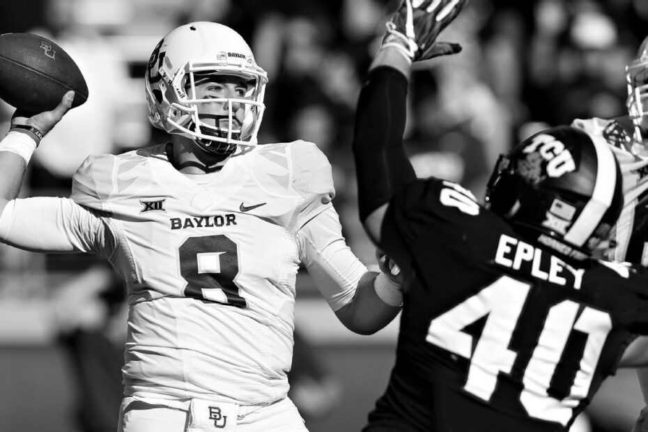 Zach Smith college football quarterback
