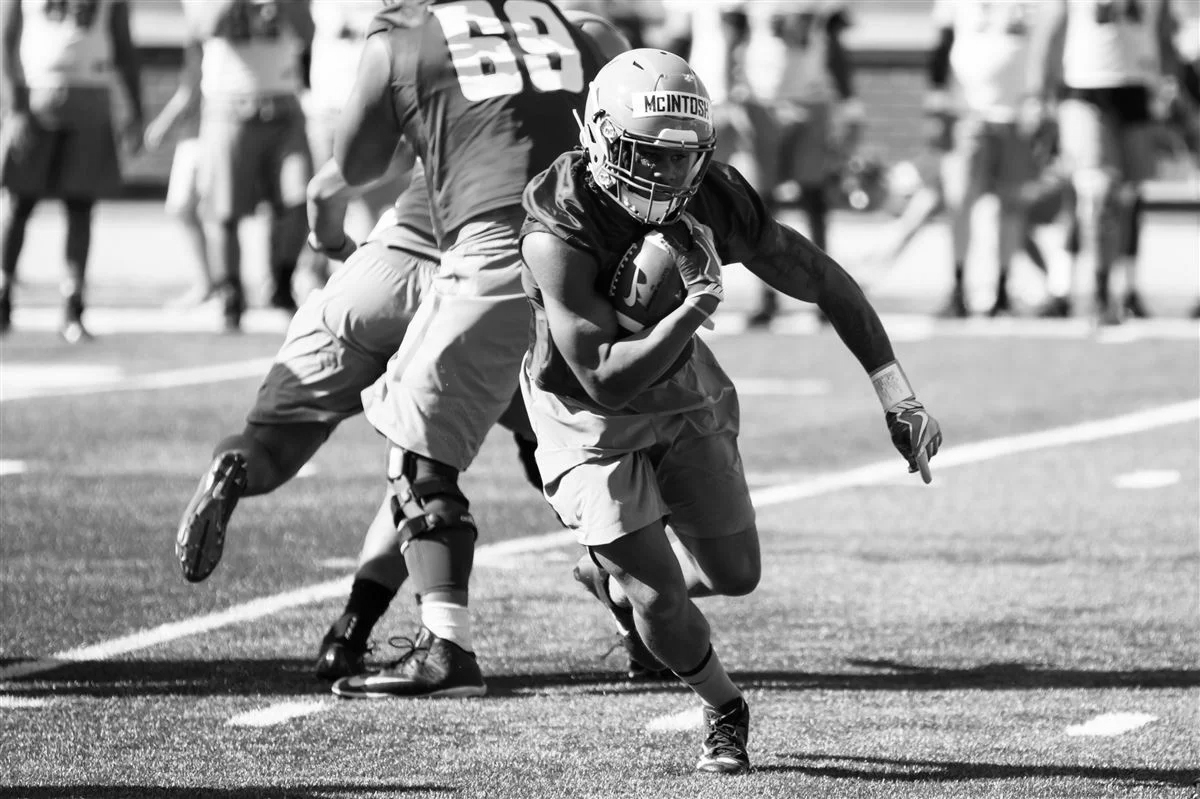 Deon McIntosh college football running back