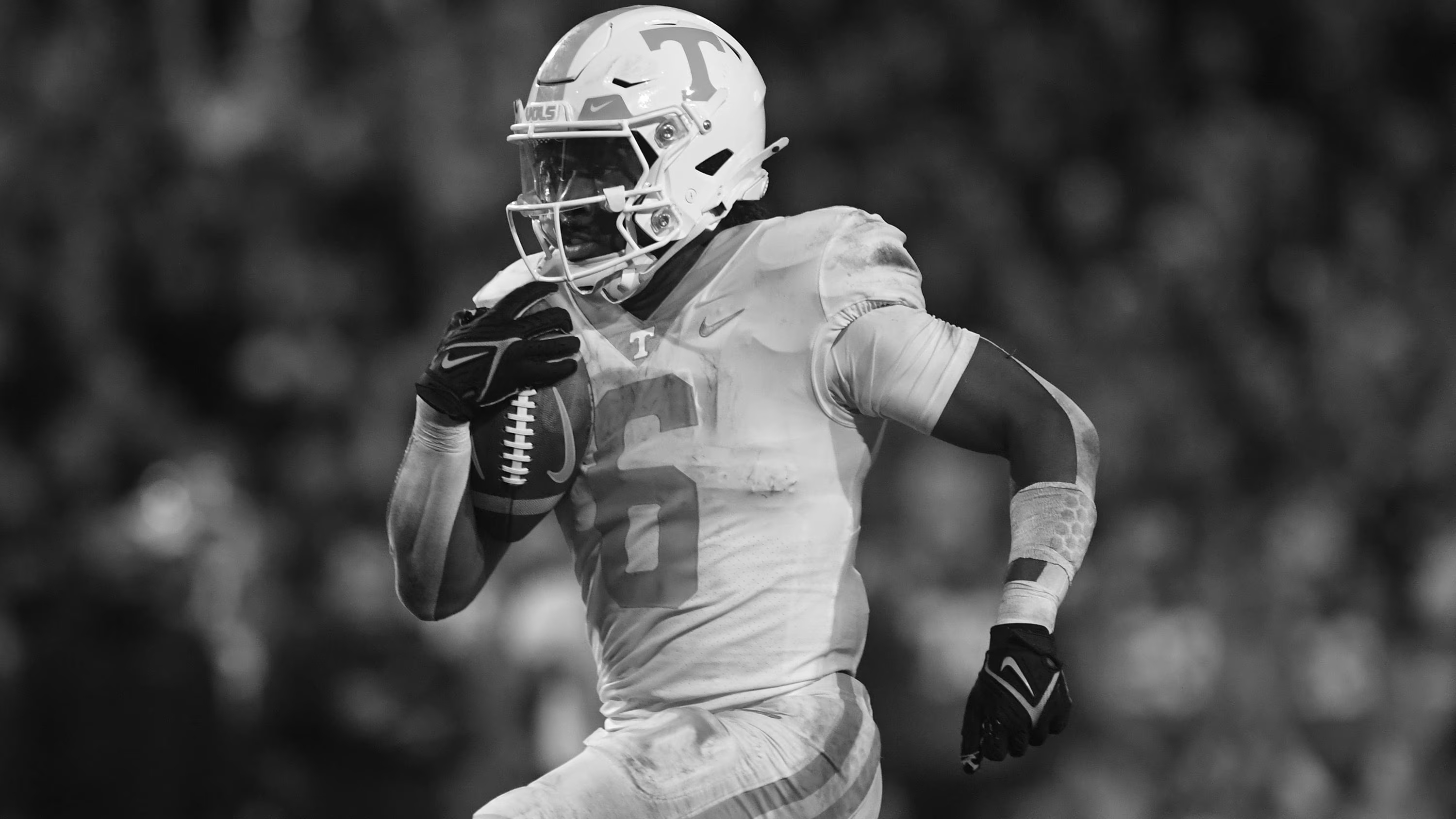 Dylan Sampson college football running back