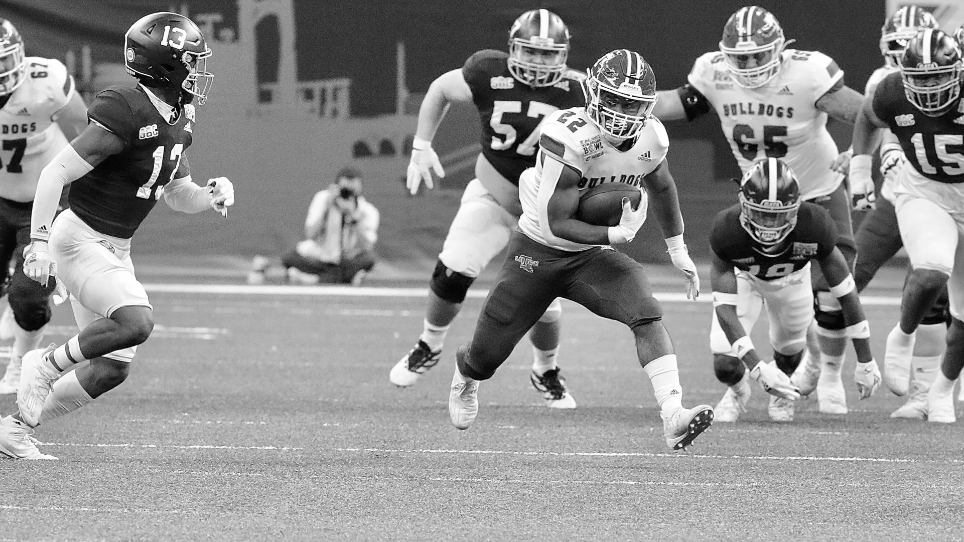 Israel Tucker college football running back