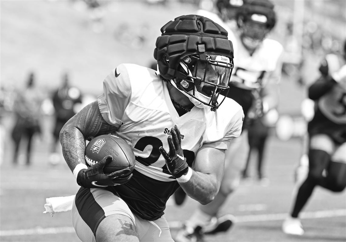 Jay Warren college football running back