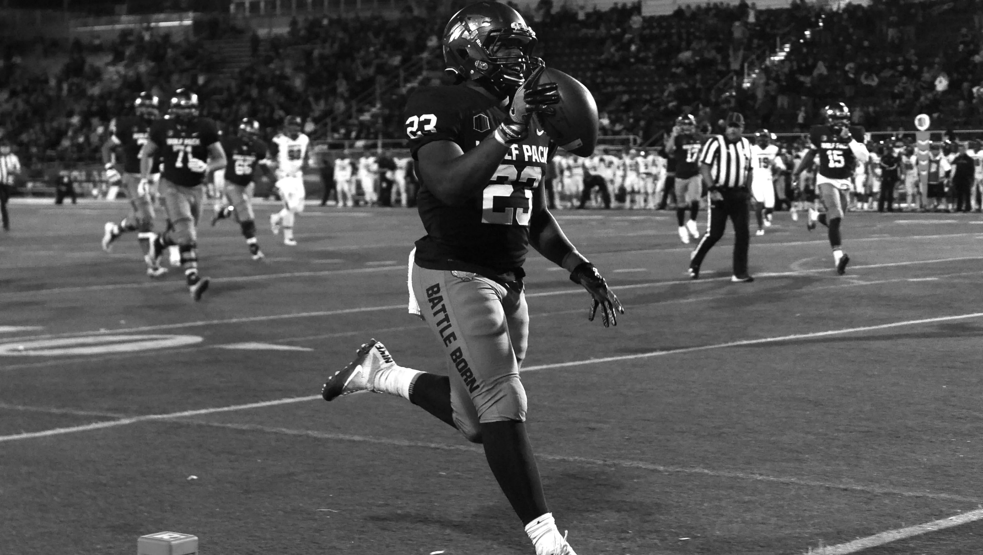 Kelton Moore college football running back