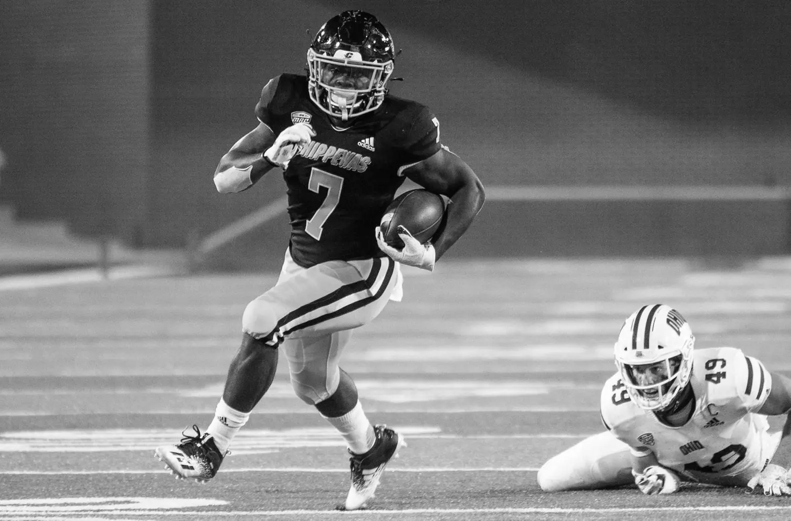 Kobe Lewis college football running back