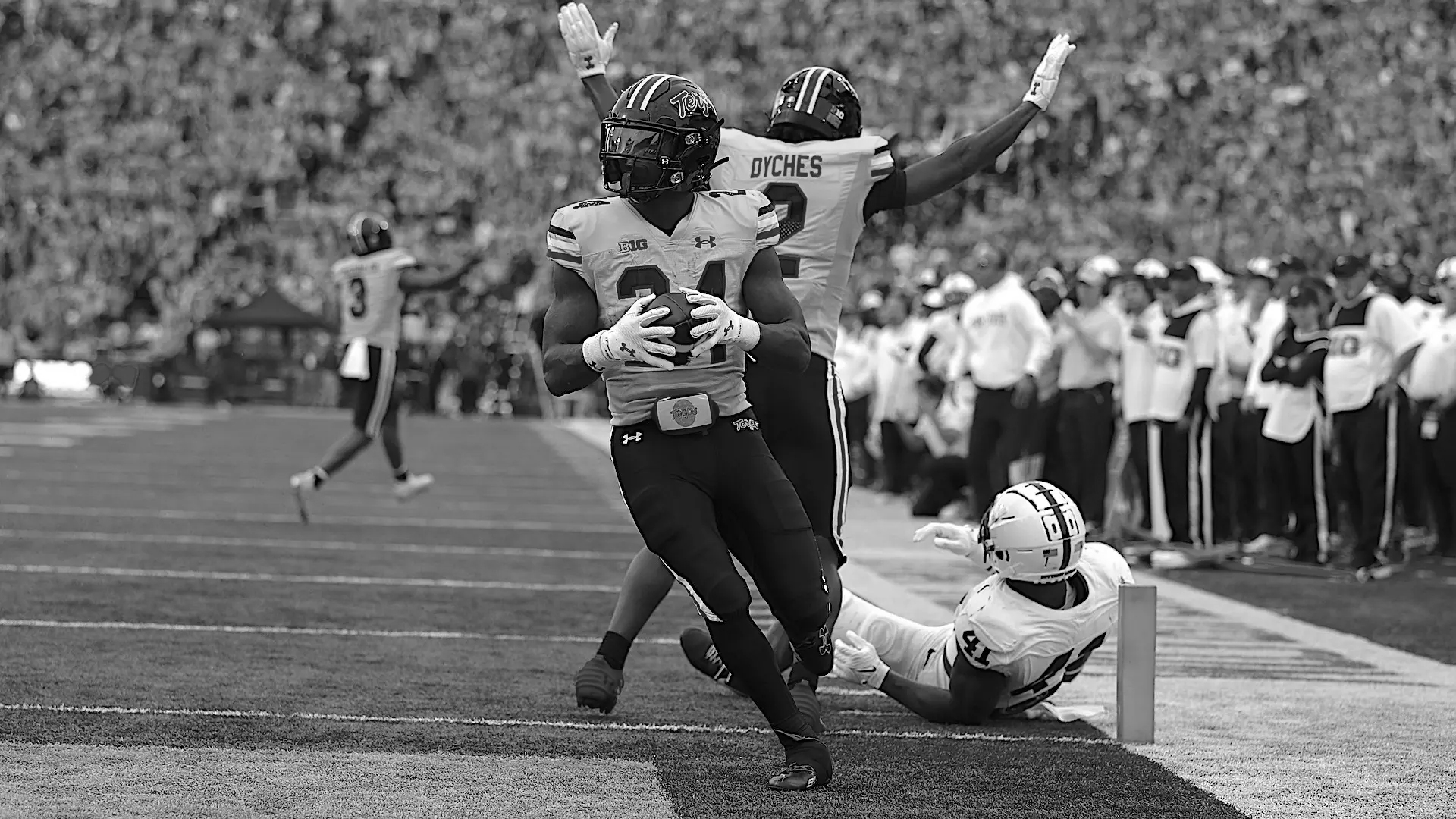 Roman Hemby college football running back