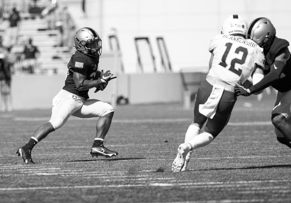 Tyrell Robinson college football running back