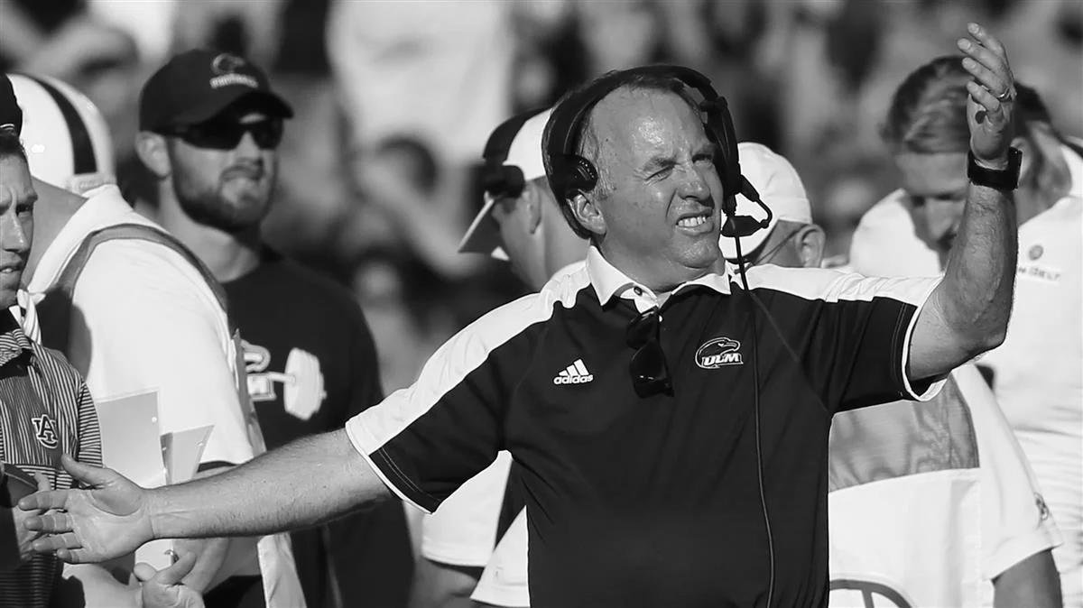 Ajalen Holley college football wide receiver