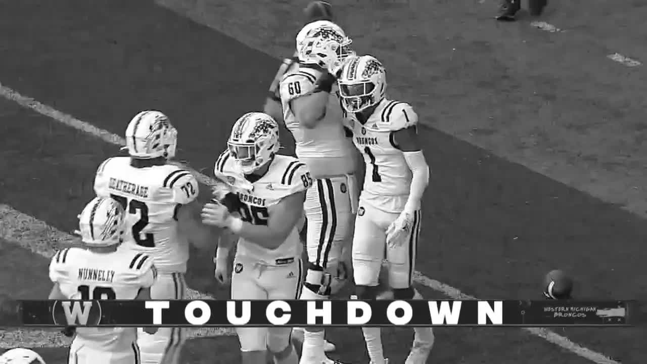 Jaylen Hall college football wide receiver