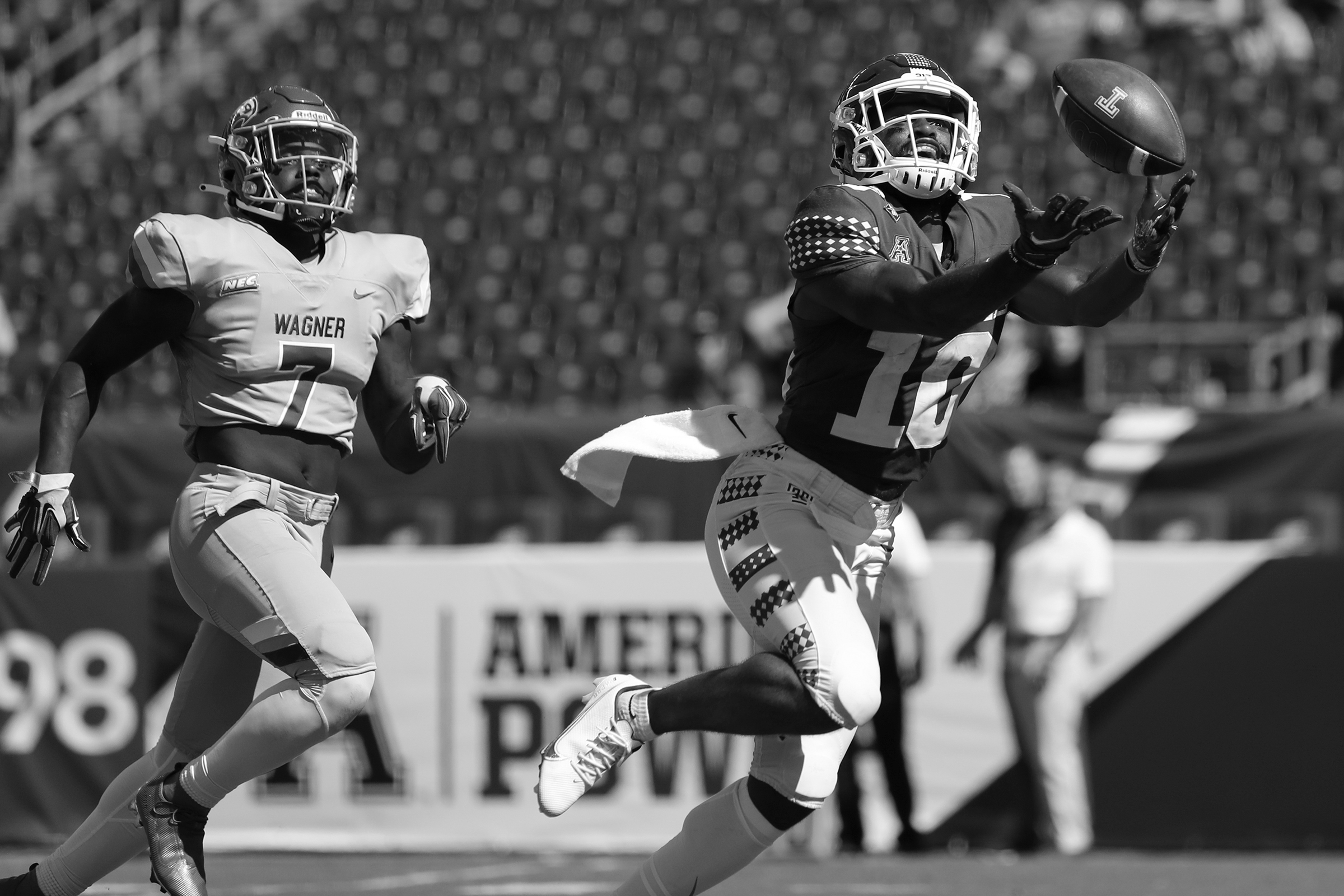 Jose Barbon college football wide receiver