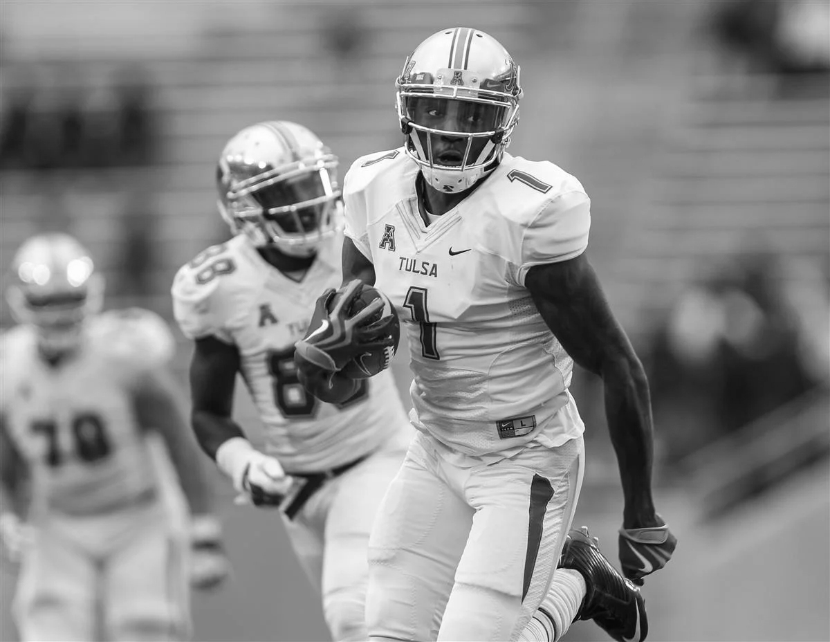 Keyarris Garrett college football wide receiver