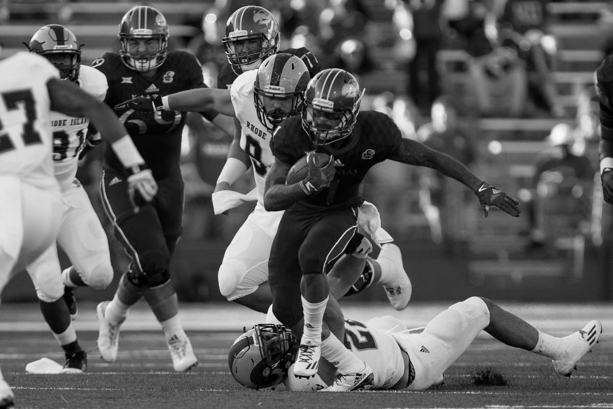 Laquvionte Gonzalez college football wide receiver