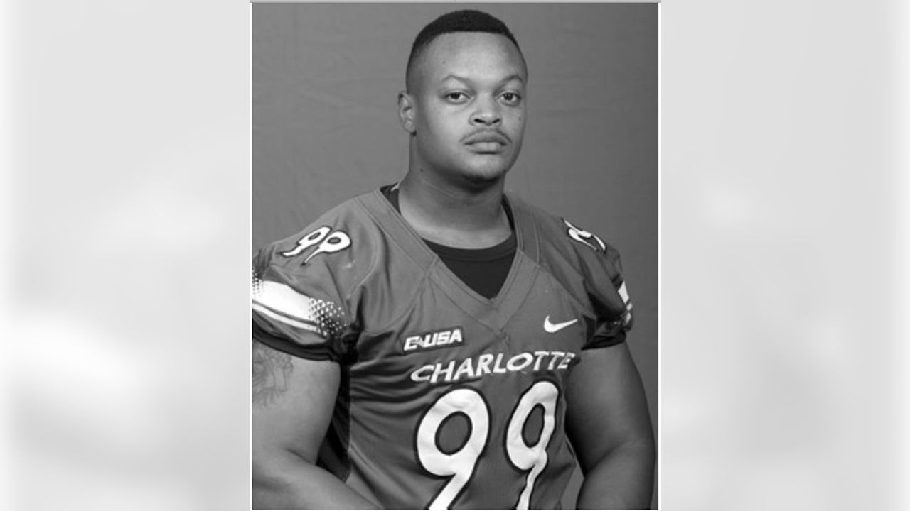 Levern Jacobs college football wide receiver