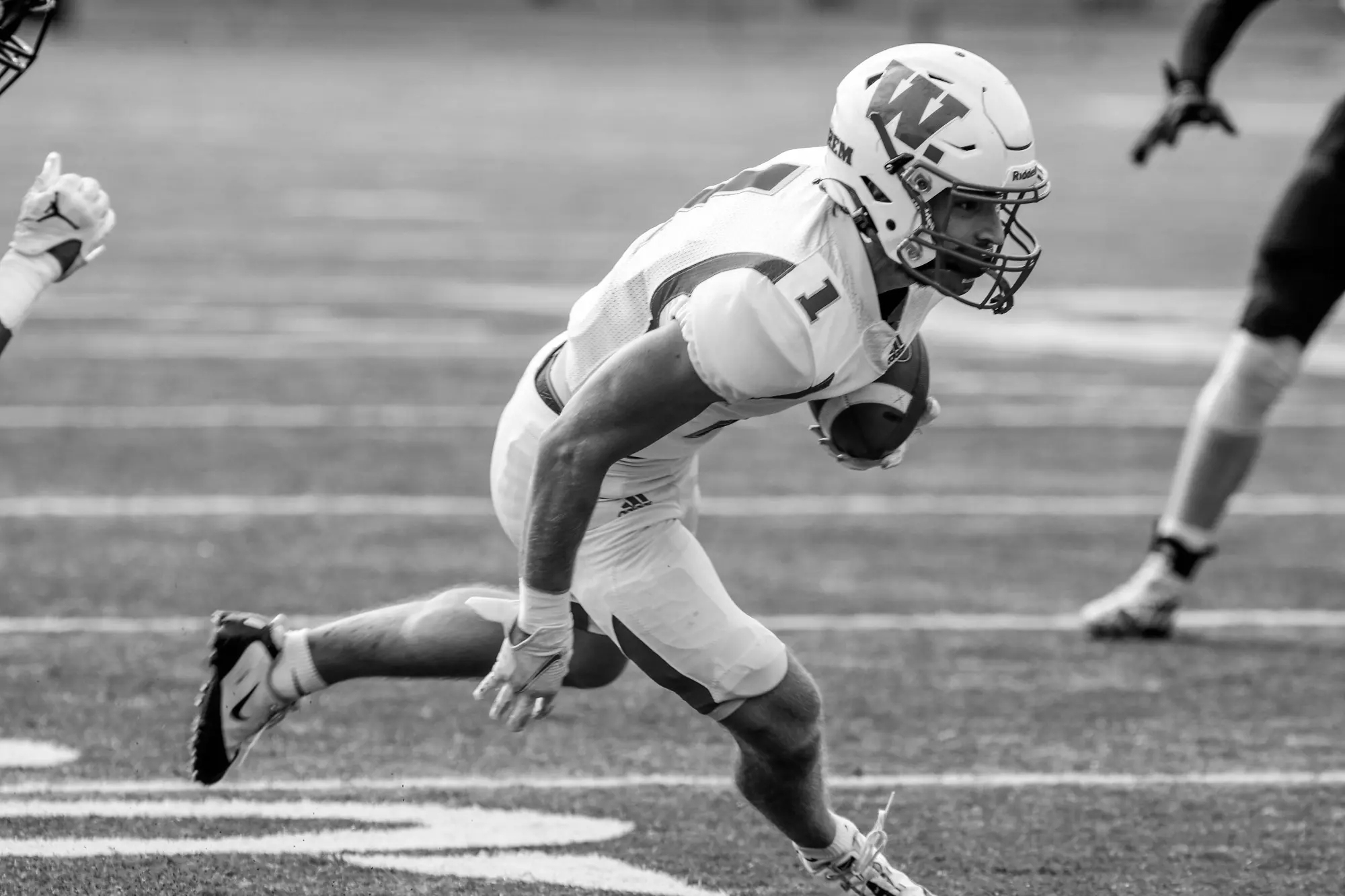 Marcus Sullivan college football wide receiver