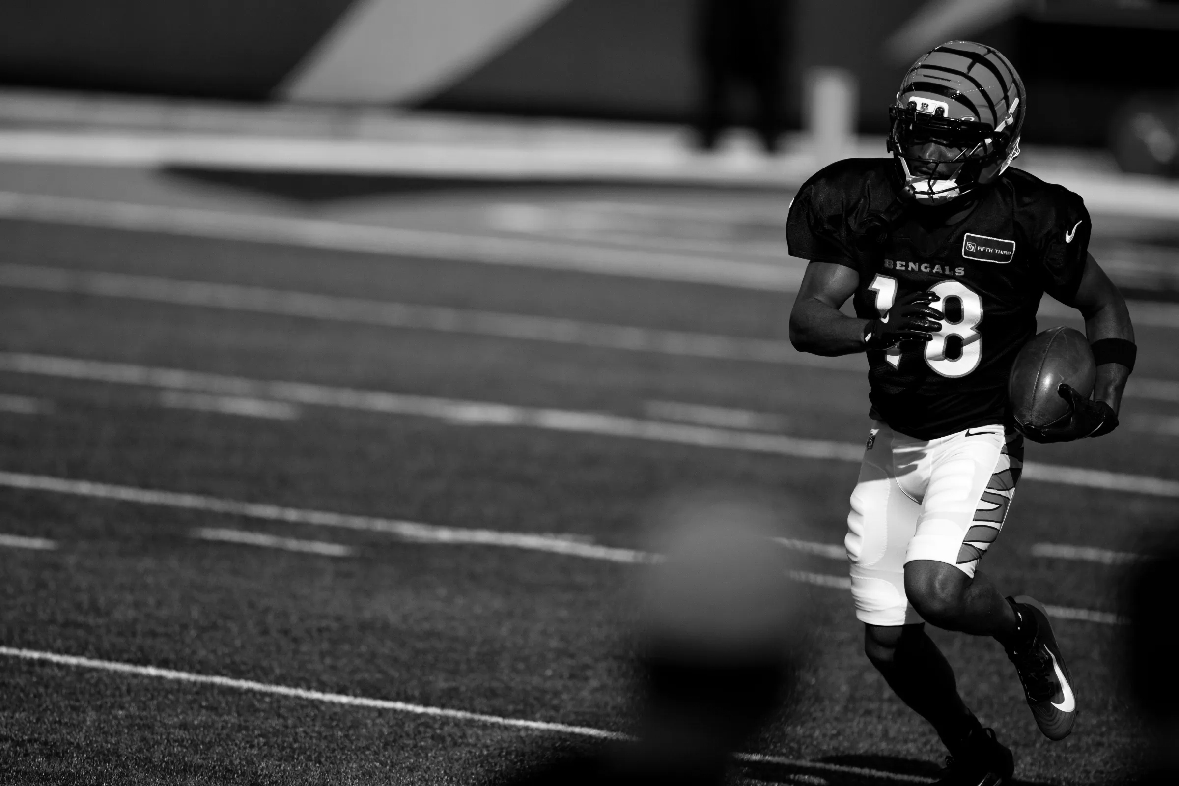 Taveon Rogers college football wide receiver